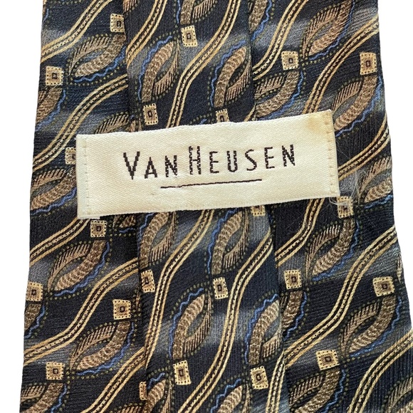 VAN HEUSEN 100% Silk Tie Blue and Cream Diagonal Geometric Print - Picture 6 of 8